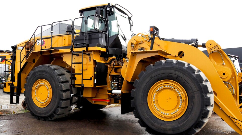 Hæhre & Isachsen Maskinleie ha bestilt fire Cat 988K XE hjullaster med sidetippende skuffe.