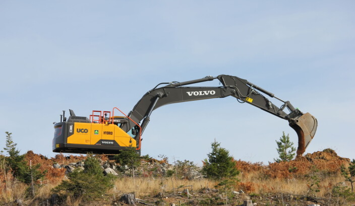 UCOs nye Volvo EC300EL Hybrid i arbeid. UCOs nye Volvo EC300EL Hybrid i arbeid.