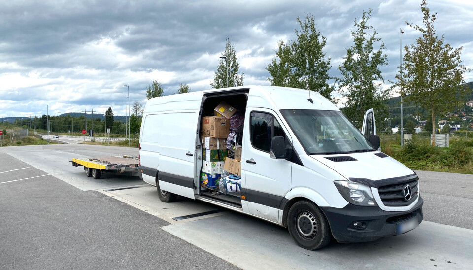 Bilde av en varebil med overlast i Norge i august 2020.