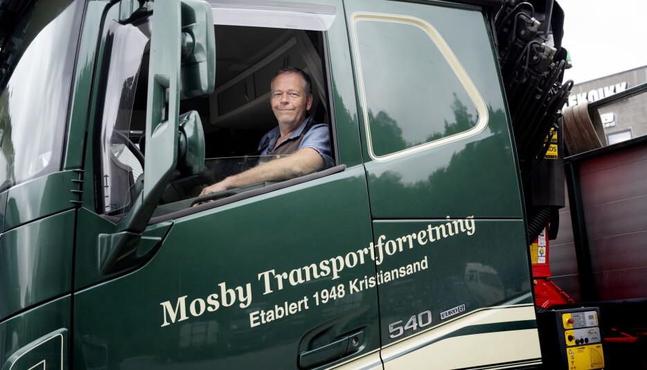 72 ÅR: Å ha drevet firmaet i 72 år, og ha kunder som har vært med like lenge var ikke godt nok for at Torgeir Rosseland kunne levere varer inne på Nye Veiers anlegg lenger.