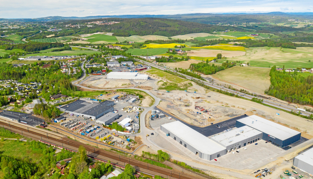 På Lindeberg har Bulk Infrastructure bygget opp en stor logistikkpark, som nå begynner å bli full.