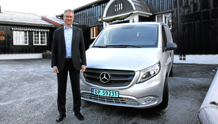 Per Ragnar Johansen blir ansvarlig for Mercedes-Benz varebil. Arkivbilde. Per Ragnar Johansen blir ansvarlig for Mercedes-Benz varebil. Arkivbilde.