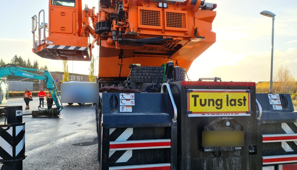Tung last er ingen overdrivelse på denne mobilkrana.