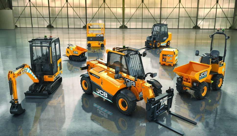 Alle de nye elektriske JCB-nyhetene på «ett brett». Serien skal utvides hyppig utover, lover JCB.
