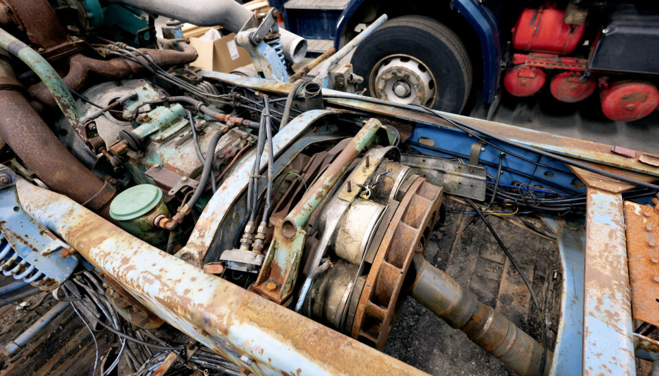 TIDLIG: 142-trekkvogna fra 1987 var den første Tenden-bilen med Thelma-brems direkte på girkassa. Fortsatt synes Tendens blåfarge inne i ramma.