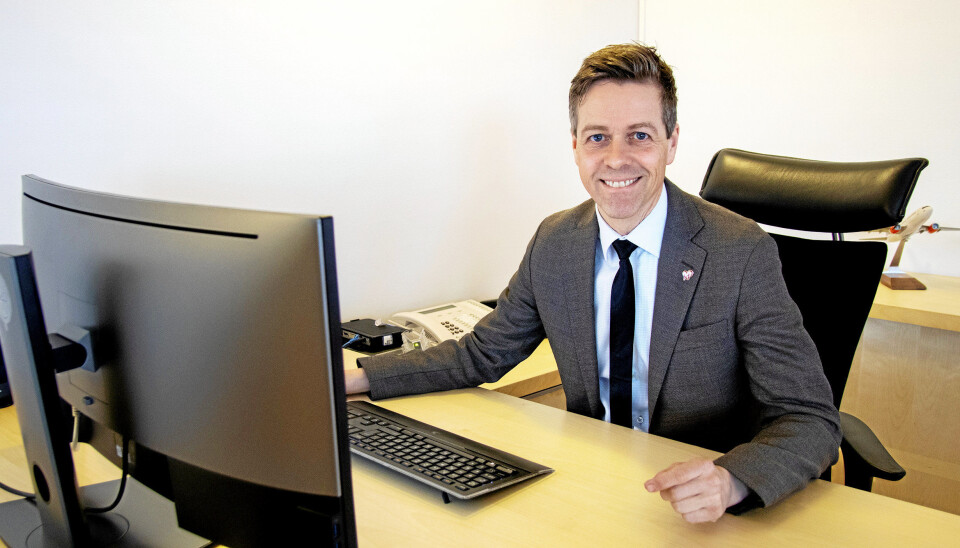 - Jeg håper fylkeskommunene benytter denne sjansen, sier samferdselsminister Knut Arild Hareide.