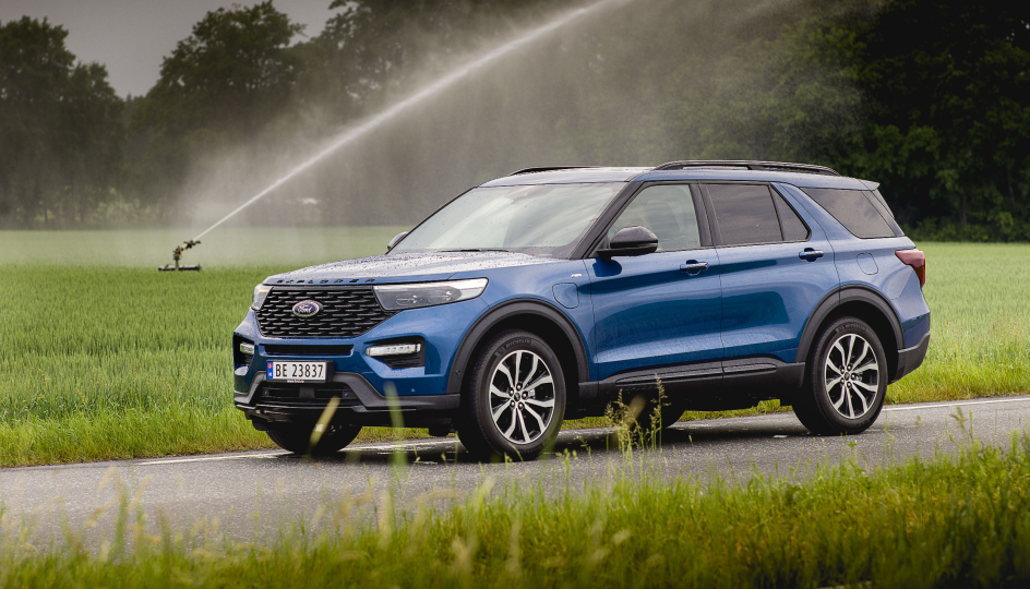 Ford Explorer ladbar hybrid tilbys nå også som varebil.