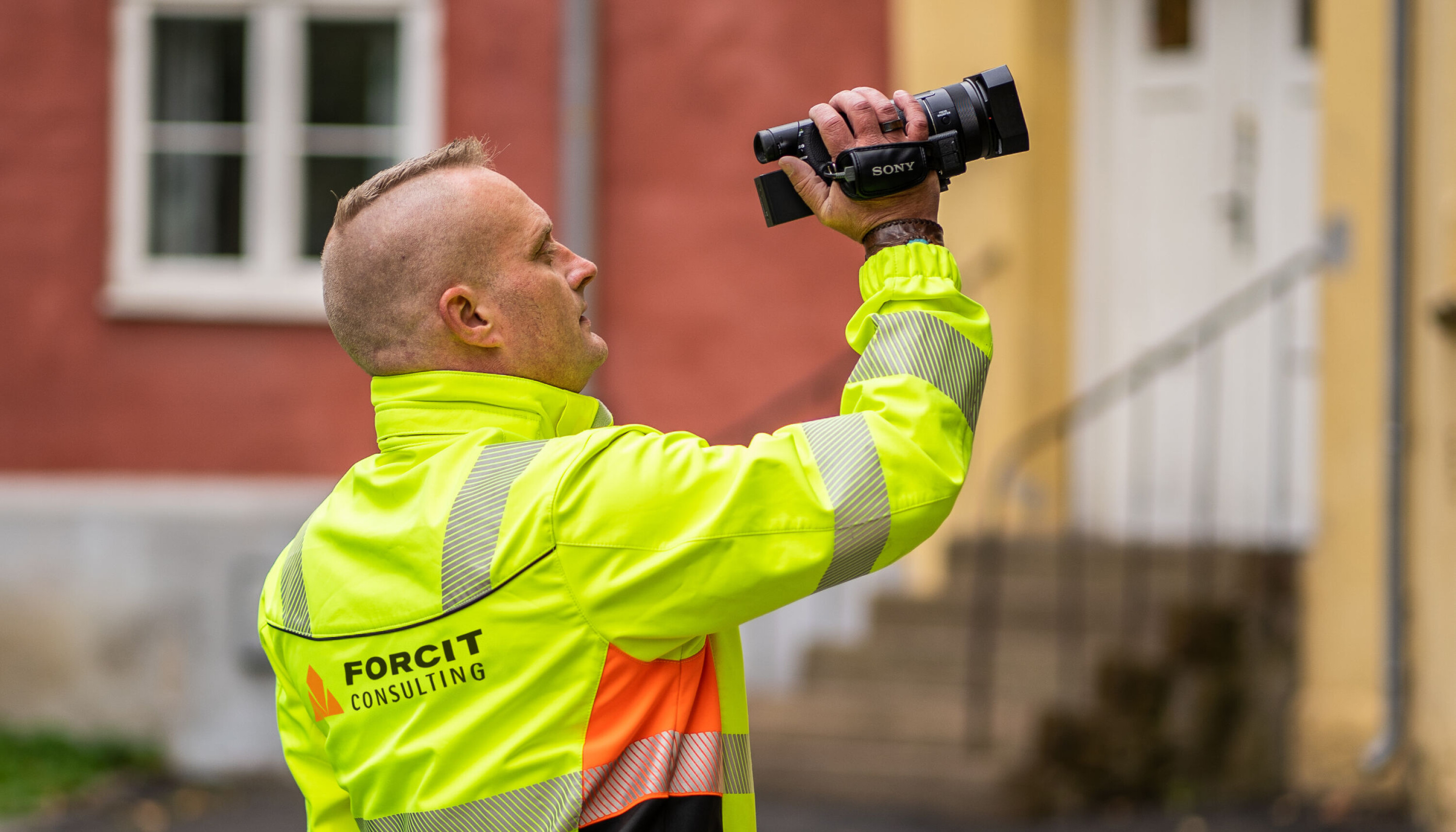 UAVHENGIG PART: Forcit Consulting dokumenterer nabobebyggelse som en uavhengig part