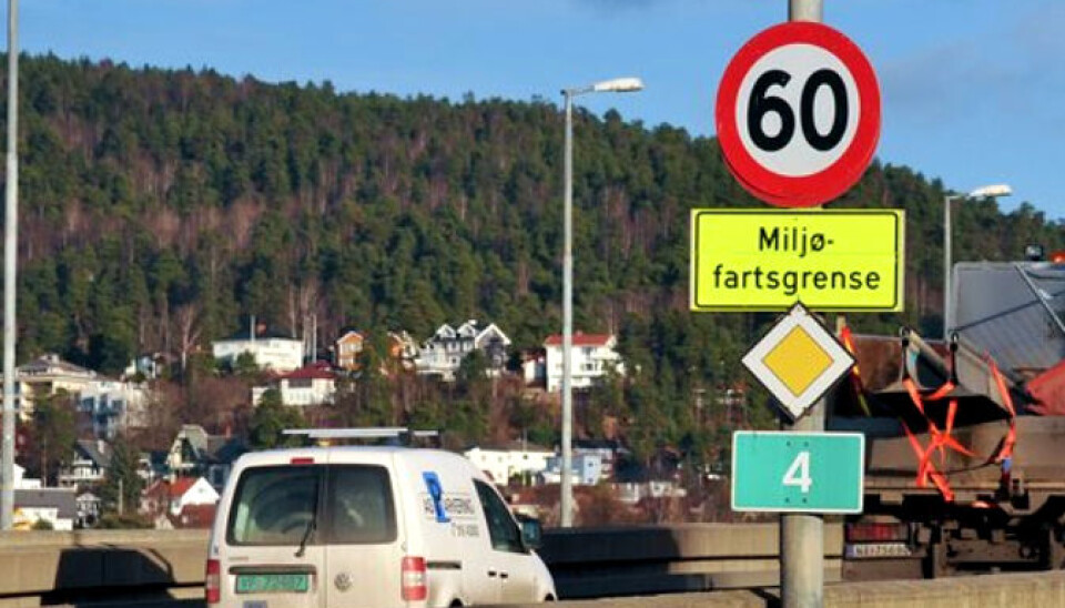 Det blir variabel miljøfartsgrense på Ring 3 Ullevål – Granfosstunnelen og E18 Hjortnes – Lysaker. På riksvei 4 (bildet) blir det fortsatt fast miljøfartsgrense på 60 km/t.