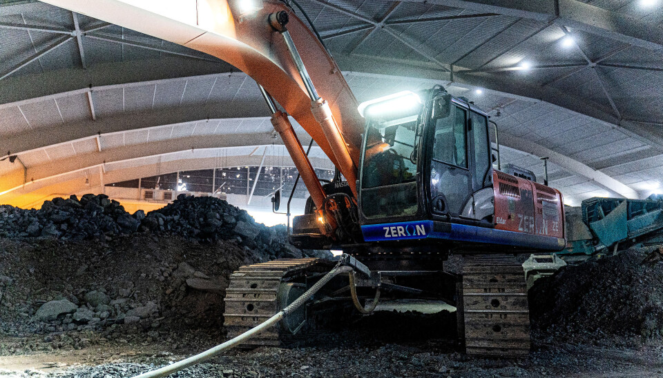Marthinsen & Duvholts El-graver, «Eldar»- Hitachi Zeron ZE350.