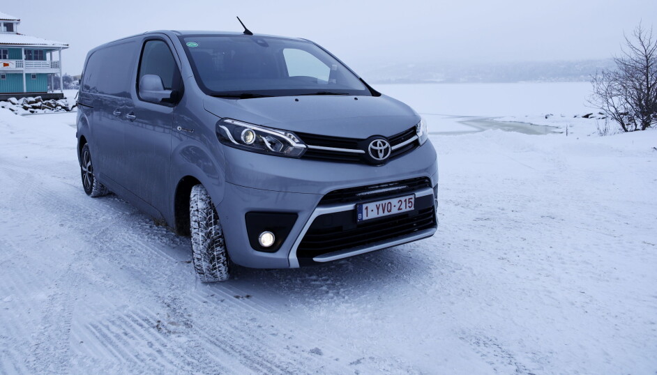 INTRODUSERT: Toyota Proace electric ble først introdusert i Norge i januar, selv om importøren rakk å registrere en del biler i desember.