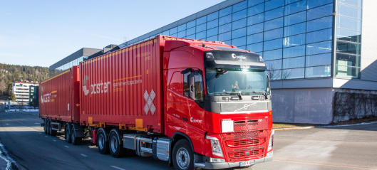 Posten tar i bruk sin første bil på flytende biogass i Norge