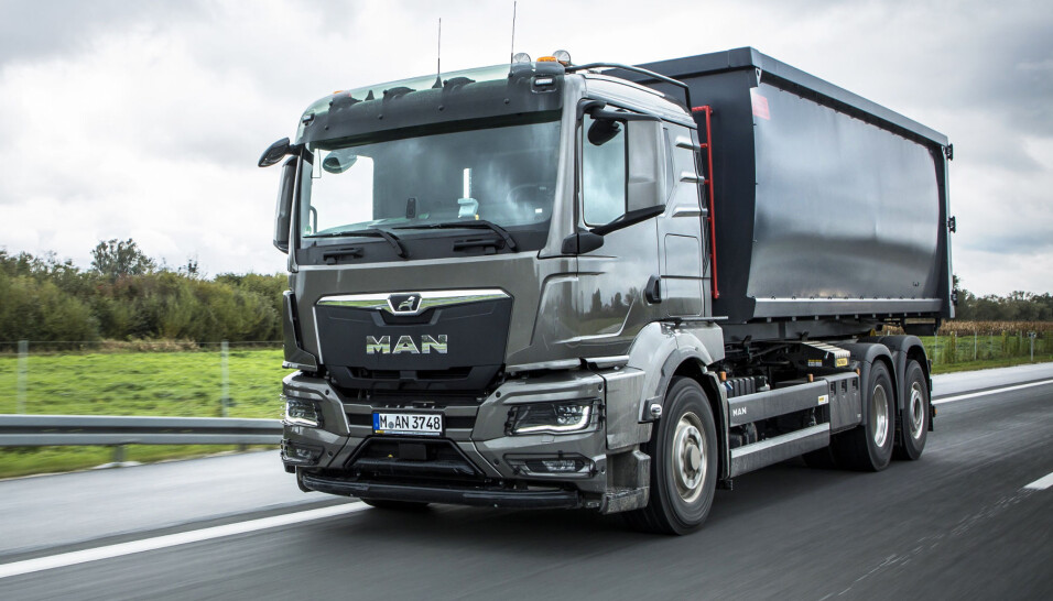 Ny MAN TGS med hydrodrive og krokpåbygg.