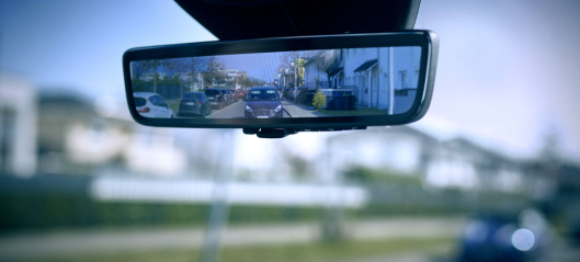 Ford lanserer «smarte speil» for varebiler uten bakvindu