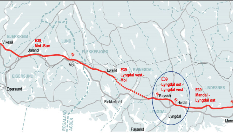 Arbeidsfellesskapet Implenia Norge AS og Stangeland Maskin AS er tildelt byggingen av elleve km ny E39 mellom Røyskår og Herdal (merket med blått).