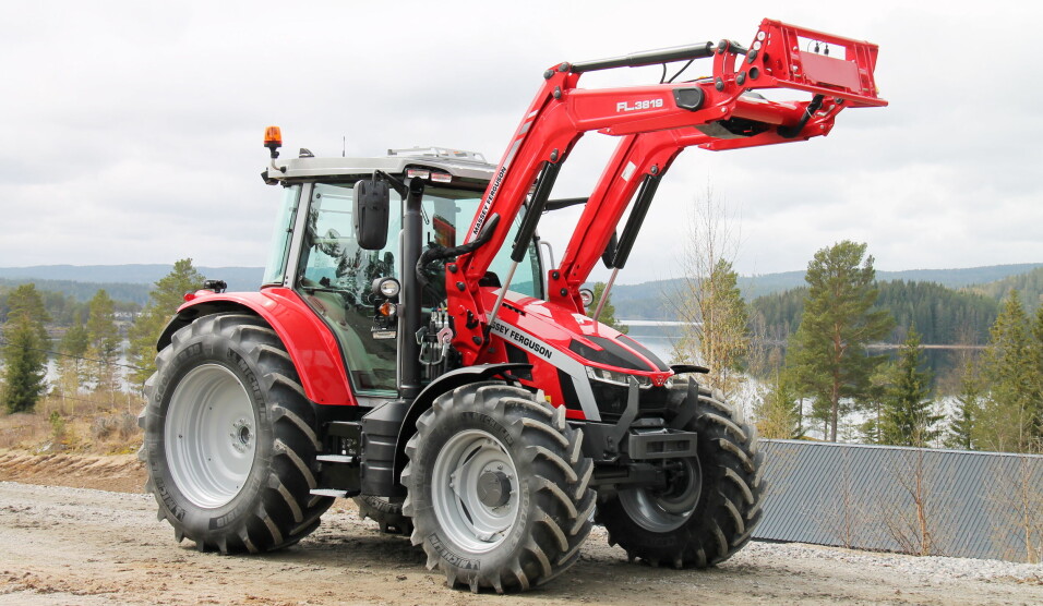 NYEST: 5S er den nyeste serien fra Massey Ferguson, her den største modellen 5S.145. Foto: Eikmaskin AS
