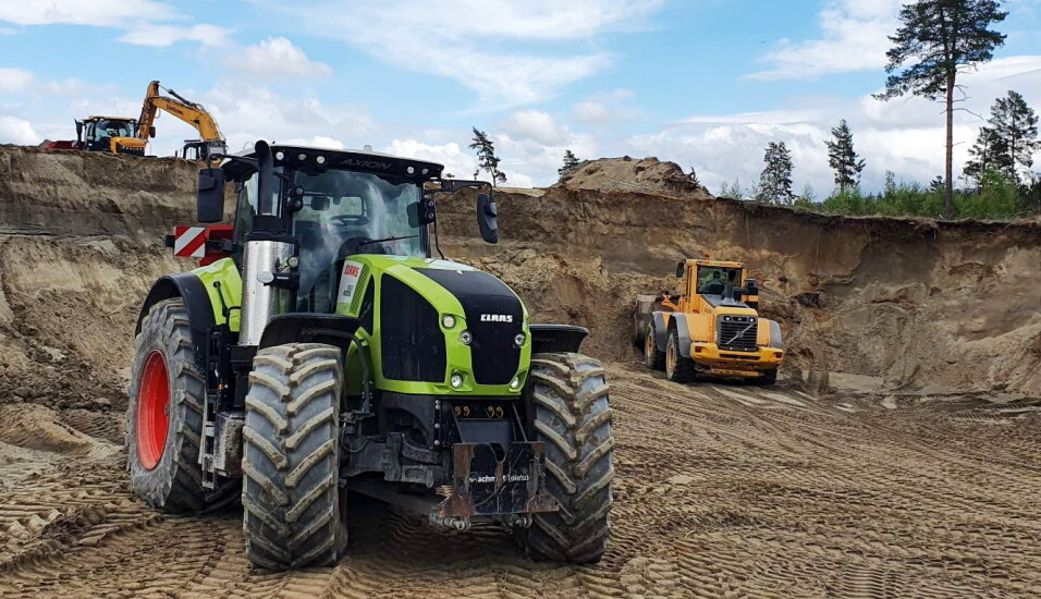 SJELDEN 1: Claas 960-traktoren er faktisk ganske sjelden i Norge. Ifølge Mosengen er det bare tre slike i kongeriket.