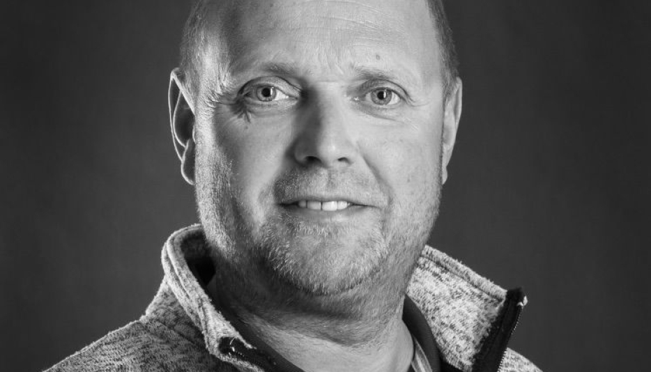 - Vi kjenner Swerock og Peab godt og vi er veldig tilfreds med at de blir nye eiere. Med sin størrelse og kompetanse har Swerock de beste forutsetninger for å utvikle virksomheten videre, sier Arild Frøseth, daglig leder og deleier i Frøseth AS.