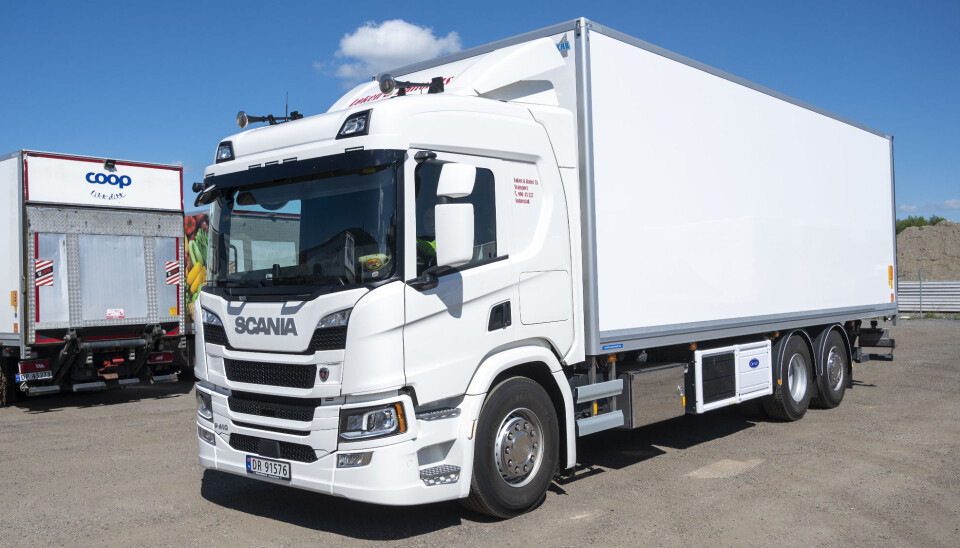 LIKE: Tre like biler som denne fikk Løken & Datter AS i februar i år.