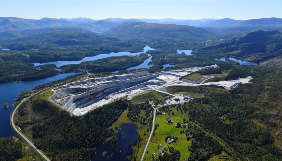 BRØNNØY KALK AS søker bergsprenger