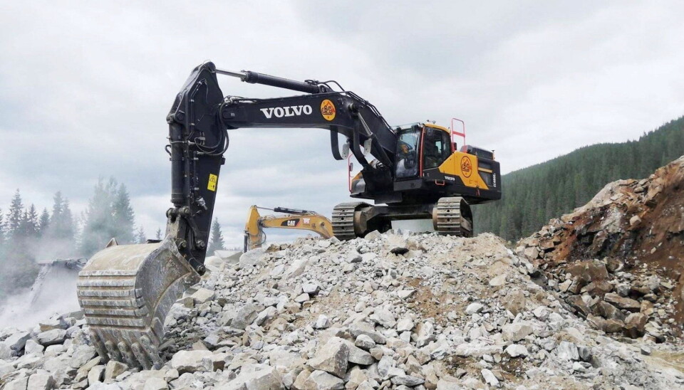 Bertel & Garpestad signerte kontrakt med Statens vegvesen på å bygge nær en mil med ny E39 i Molde.