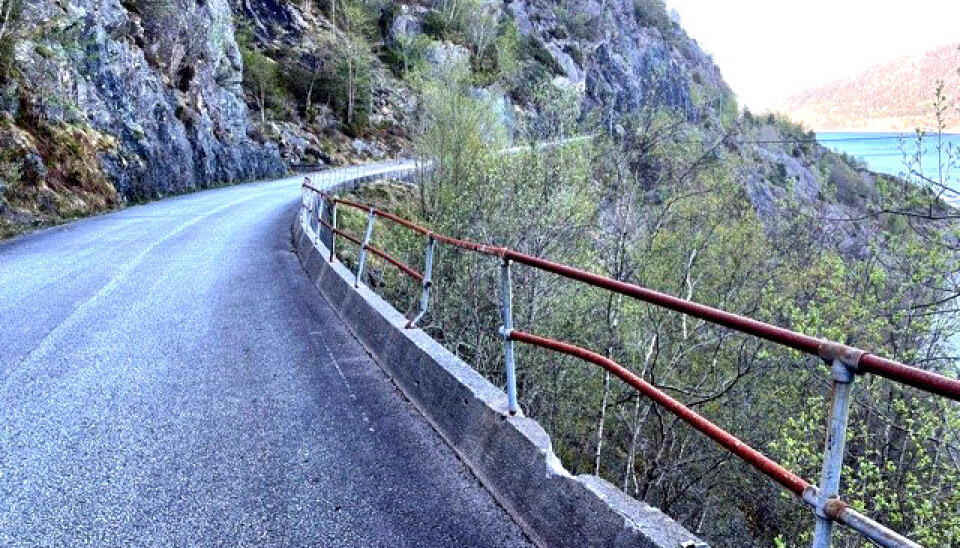 Denne omkjøringsveien på E39 på Stord utbedres nå, før Uføretunnelen på Stord oppgraderes til høsten.