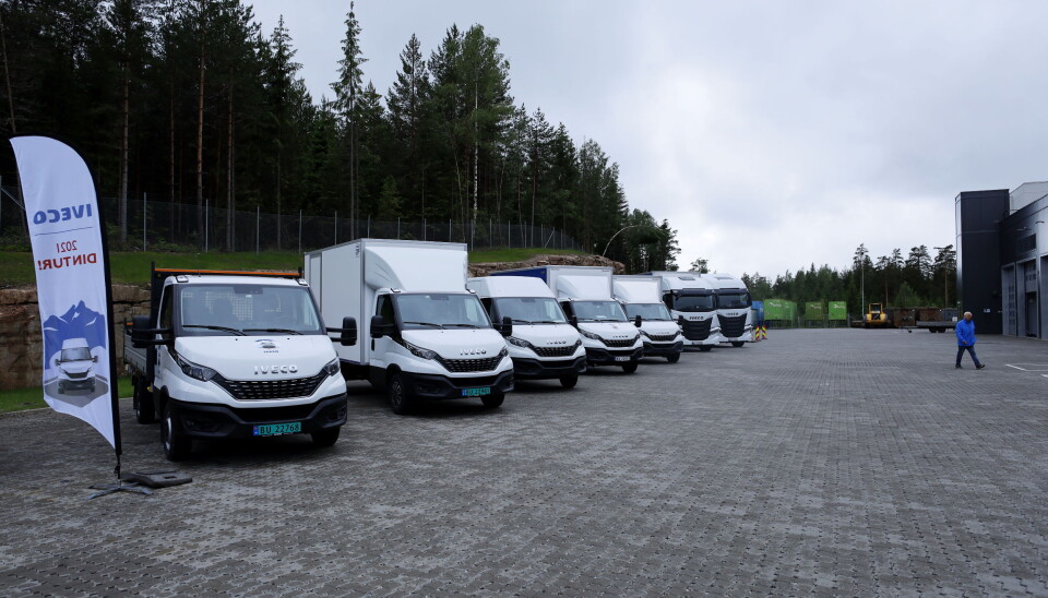 PÅ TUR: De siste månedene har disse bilene fartet land og strand rundt for å vise frem noe av det Iveco har å tilby transportsektoren.