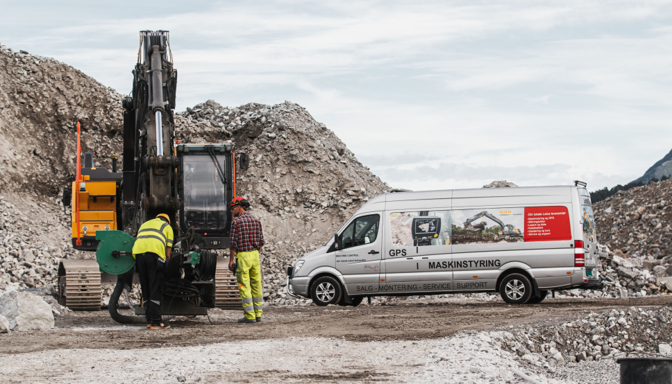 LOKAL TILSTEDEVÆRELSE: Machine Control AS er Leica-forhandler i Møre og Romsdal, gamle Sogn og Fjordane og deler av Trøndelag.