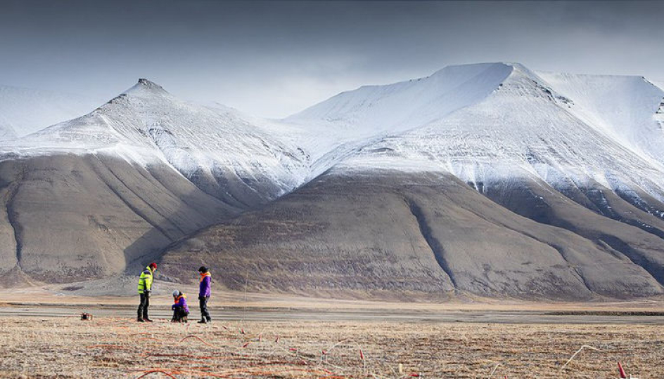 ERT geosurveys feltarbeid på Svalbard.