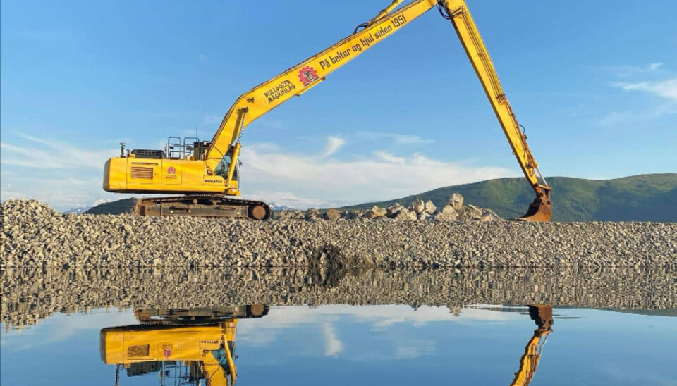 Bulldozer Maskinlag AS søker maskinfører!