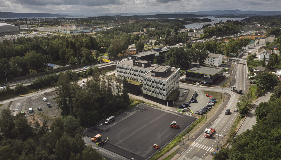 Riggområdet som ble asfaltert ligger på Lysaker - tett på E18.