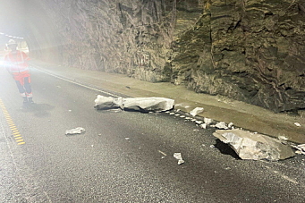 Statens vegvesen beklager steinnedfall i E39-tunnel