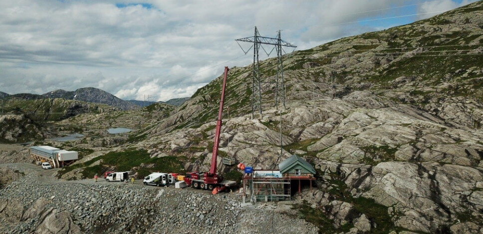 I FJELLHEIMEN: Slike lukehus finnes det mange av i norsk fjellheim, og de trengs for å opprettholde en stor norsk næring: Vannkraftproduksjon. Foto: BKK