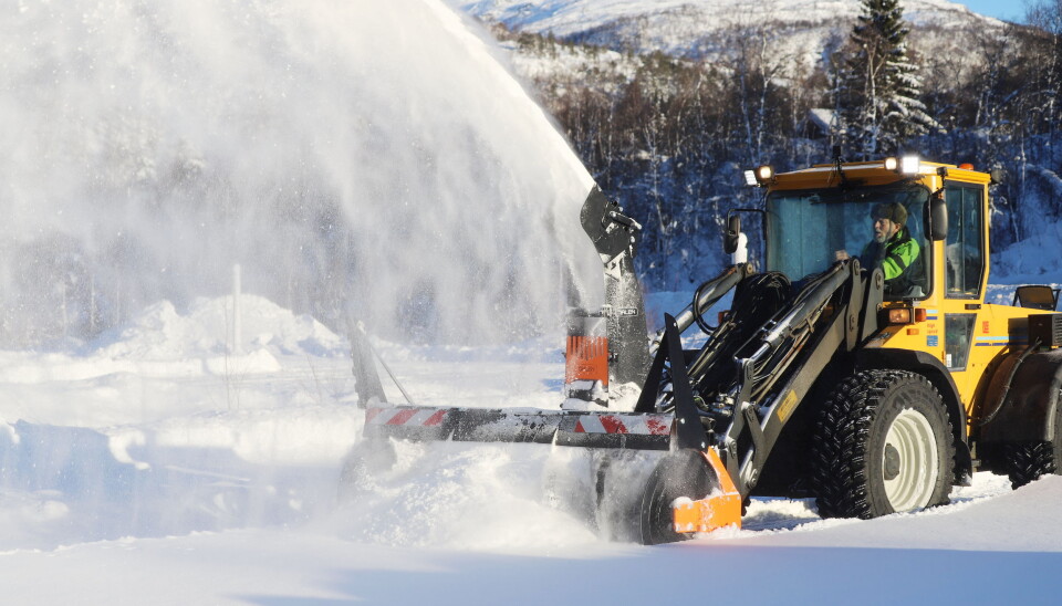 FØRSTE: Dalen 2116 er produsentens første hydrauliske snøfreser. Foto: Dalen