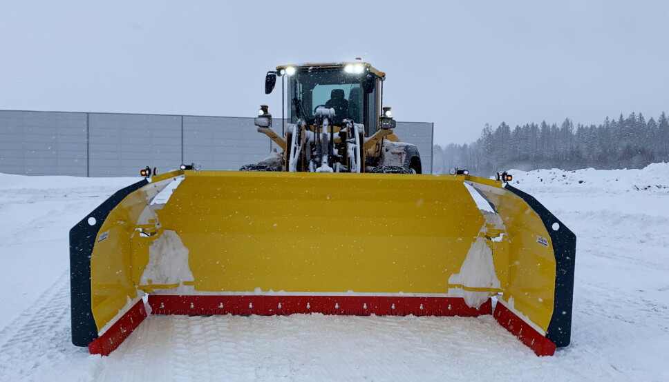TUNGE: Vamas nye HD U-plogserie er konstruert for tunge snøjobber. Foto: Torp Maskin