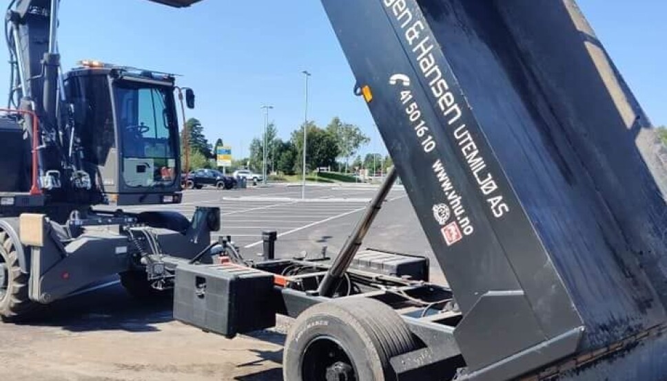 HJULGRAVER: Dølen-hengeren finnes i en egen versjon for hjulgravere. Foto: Privat