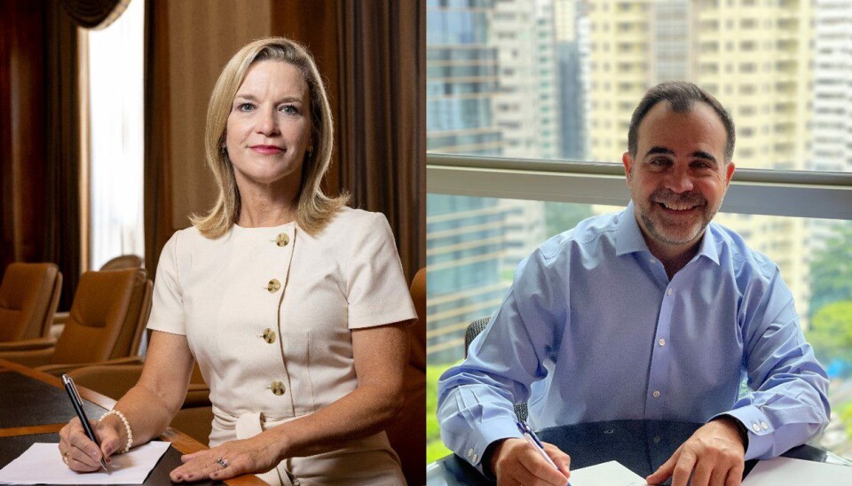 Caterpillar Group President, Denise Johnson og markedssjef Alf Barrios hos Rio Tinto har signert samarbeidskontrakt på vegne av sine selskaper.