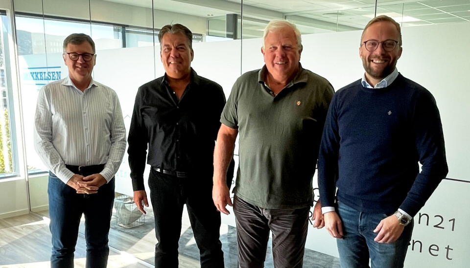 Fra venstre: Duncan Salt (CEO Wolffkran Holding AG), Andreas Kahl (daglig leder Wolffkran GmbH), Bent Mikkelsen (eier Mikkelsen AS), Espen Hinrichs Hanssen (daglig leder Mikkelsen kran og transport AS).