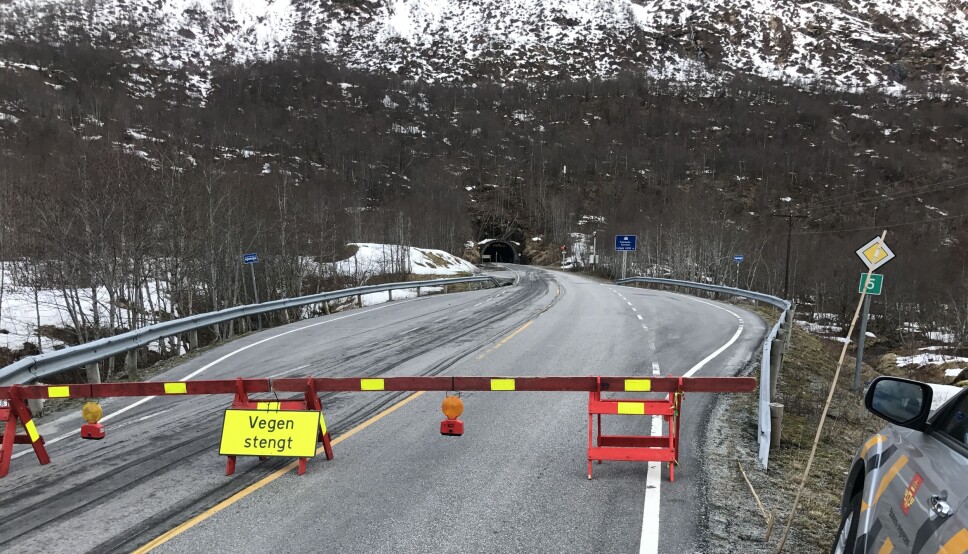 Fjærlandstunnelen er en av tre tunneler i nordre Vestland som nå får nye eller bedre snunisjer.