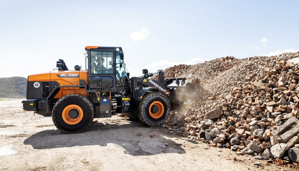 PÅ NYÅRET: Rosendal Maskin venter maskinen til Norge på nyåret og visning på Vei og Anlegg. Foto: Doosan