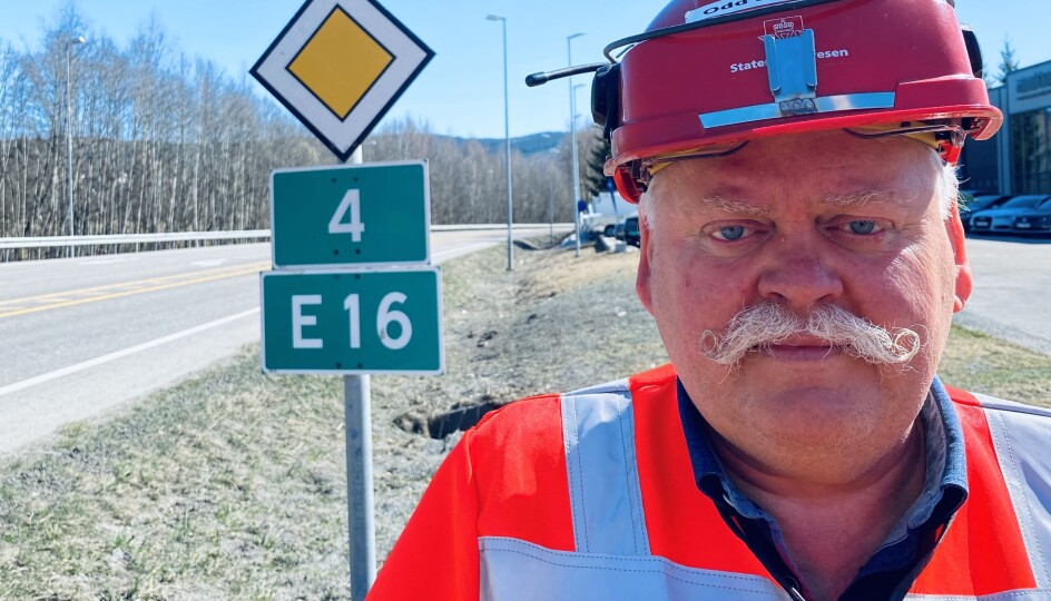 Anlegg Øst skal bygge ny riksvei 4 fra Sandvoll til Amundrud i Gran kommune. - Det blir byggestart nå i november, sier prosjektleder Odd Johansen i Statens vegvesen.