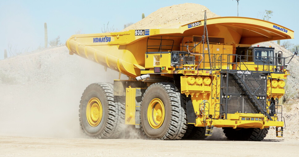 ULTRAKLASSEN: Komatsu 930E-tipptruckene har lastekapasitet på 300 tonn, og kan leveres både diesel-elektriske og som helelektriske. Og førerløse da.
