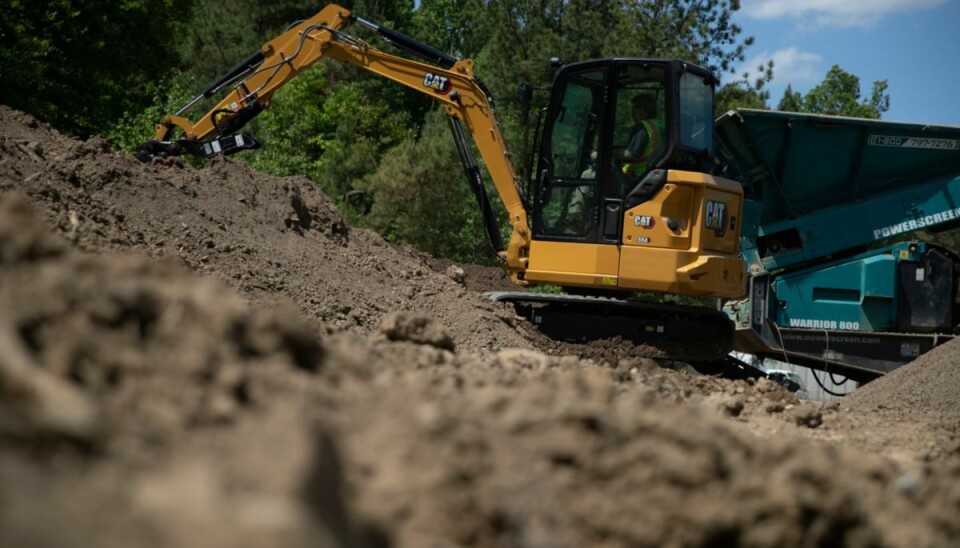 Cat 304.