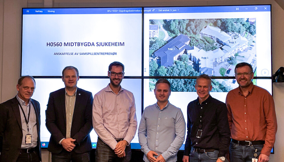 Fra venstre: Johnny Berg (Prosjekteier – EFU Bergen kommune), Håvard Tjore (Regiondirektør Skanska), Johan Stenstrand (Prosjekteringsleder Skanska), Even Sandtorv Hansen (Prosjektleder Skanska), Kenneth Arnesen (Prosjektleder – EFU Bergen kommune) og Willy-Andre Gjesdal (Direktør – EFU Bergen kommune).