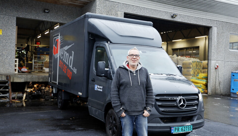 SJEFEN: Pål Johannesen i EM Distribusjon har spesialisert seg på 3,5-tonns varebiler.