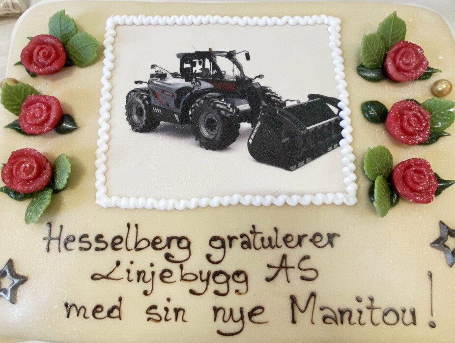 KAKE: Ingen maskinoverlevering uten en liten kakefest.