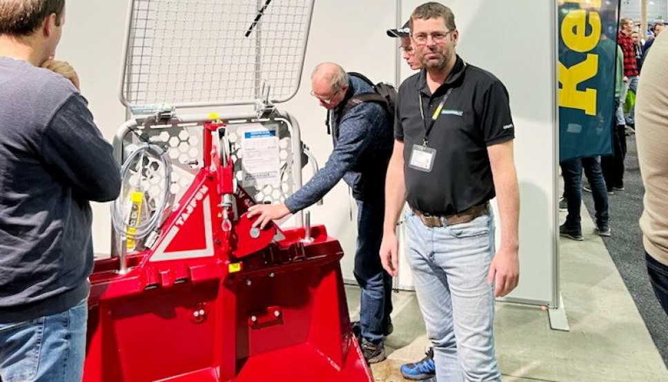 krokkasser krokkasser.no p agroteknikk 2021Svein SkurdalSkogsvinsjene det er snakk om, er hydrauliske kraft-vinsjer fra slovenske Tajfun.