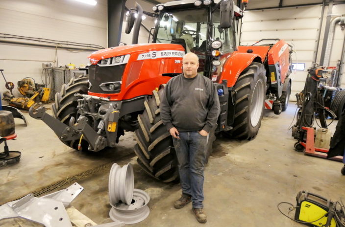 VERKSTEDET: Siden 2016 har Joar Forberg drevet traktor- og servicevirksomheten fra eget verksted i Bismo.