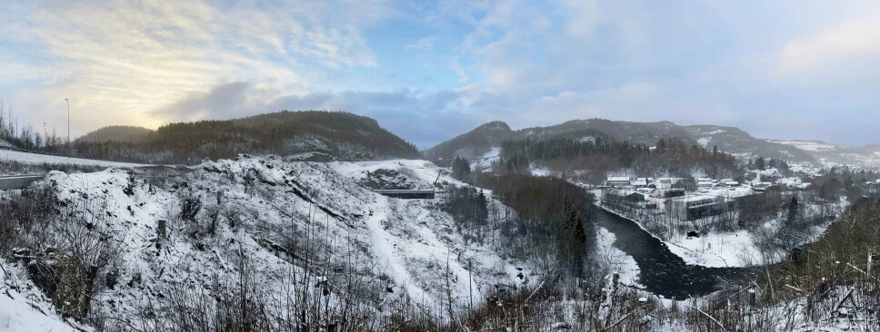 OKSYGENPRODUKSJON: Panoramabildet viser hvor jordarmeringsnett, tyngre masser og jord skal skape oksygenproduksjon fra vei.
