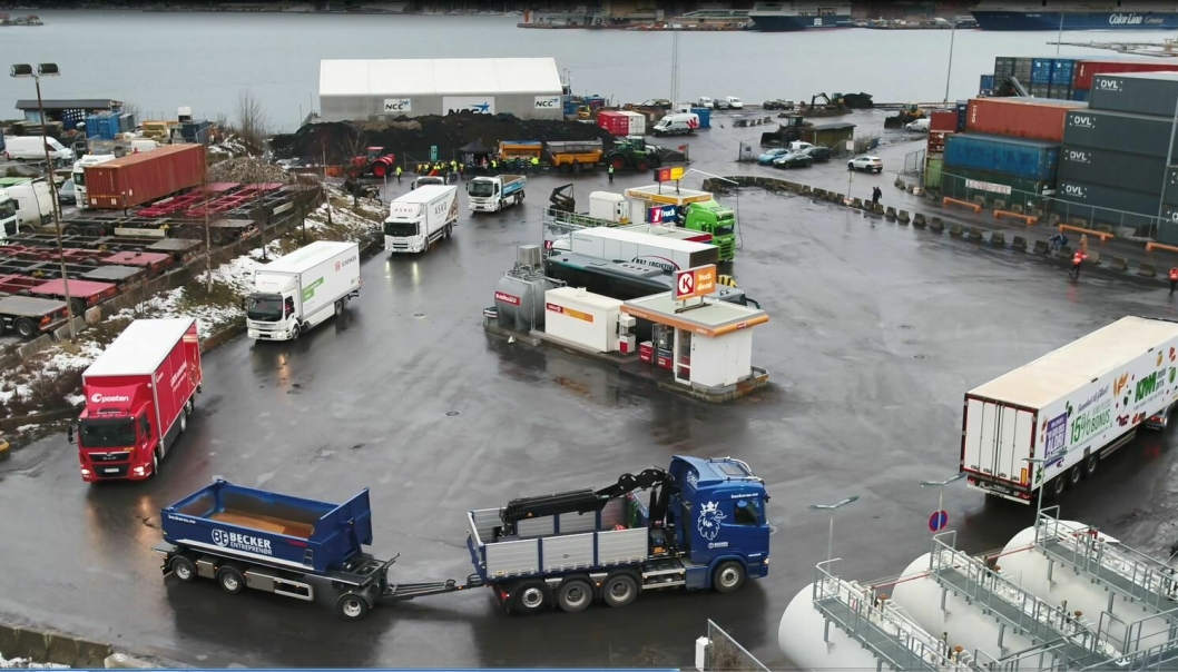 Markeringen fant sted på Grønlia truckstasjon 19. januar 2022. Her finnes i dag alle typer drivstoff. Nå skal det bygges fem lynladere for lastebiler.